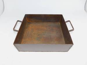 lot 62 image: Vintage Galvanized Cast Iron Container
