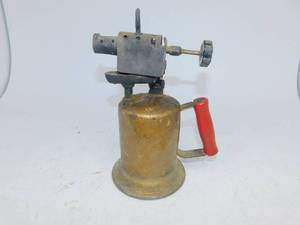 lot 79 image: Vintage Clayton & Lambert Brass Blow Torch