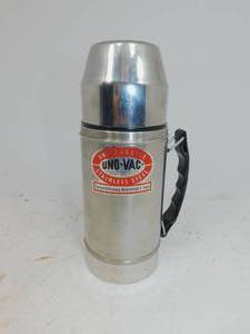 lot 88 image: Vintage Unbreakable Uno-Vac Thermos