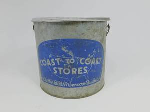 lot 129 image: Vintage Coast to Coast Stores Minnow Bucket
