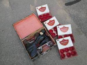 lot 3 image: Roller-skates (Size 13) In Hard Cas...