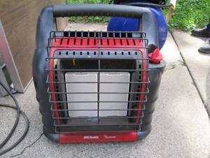 lot 21 image: Big Buddy Mr. Heater...