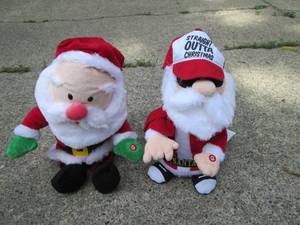 lot 22 image: (2) Santa Figures Run on Batteries...