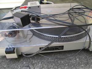 lot 80 image: Technics Direct Drive Turntable Mod...