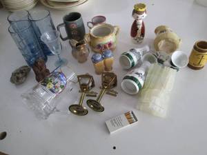 lot 133 image: Vintage Glassware See Photos...
