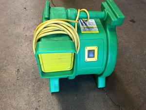 lot 42 image: B-Air Kodiak 1 HP Bounce House Blower