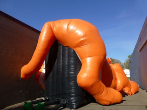 lot 25 image: Huge Inflatable Sabretooth Tiger Slide