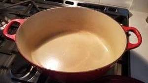 lot 74 image: Le Creuset 29 Covered Oval Casserole