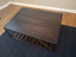 lot 19 image: Ethan Allen Beam Metal Base Coffee Table