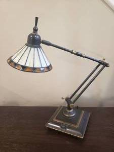 lot 42 image: Contemporary Stain Glass Office Lamp
