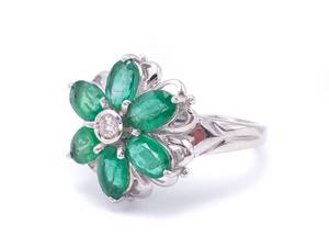 lot 10A image: Exquisite Natural Emerald and Diamond Estate Ring in 18k White Gold $6750