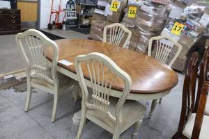 Wood Oval Pedestal Dining Table with 4-Padded Wood Dining Chairs