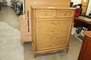 Wood Chest Dresser 6-Drawer