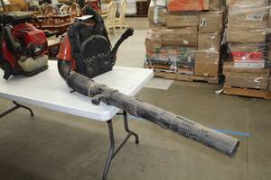 lot 49 image: Echo Hip-Mounted Throttle Backpack Leaf Blower 234 mph 756 cfm 63.3 cc Gas 2-Stroke PB-770H