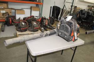 lot 47 image: Echo Hip-Mounted Throttle Backpack Leaf Blower 234 mph 756 cfm 63.3 cc Gas 2-Stroke PB-770H