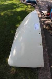 lot 27 image: Semi Tractor Roof-Top Wind Deflector