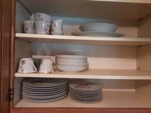 lot 38 image: Contents Of Cupboard (Wild Flower China)  Bring Boxes To Load