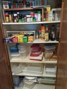 lot 40 image: Contents Of Cupboard Bring Boxes To Load
