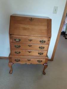 lot 62 image: Secretary Desk-Genuine Cherry By Jamestown N.Y.  26x15x40