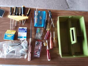 lot 95 image: Screwdrivers, Staplers With Staples, Organizer