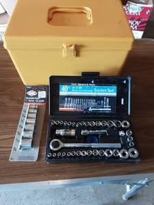 lot 96 image: 2-Socket Sets