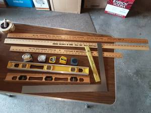 lot 99 image: Tape Measures, Yardsticks, Levels, Square