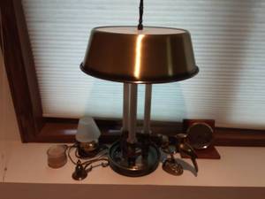 lot 124 image: Brass Lamp & Figurines