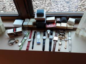 lot 145 image: Lot Of Jewelry (Empty Boxes, Watches, Misc.)