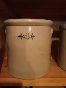 lot 169 image: 4-Gallon Crock