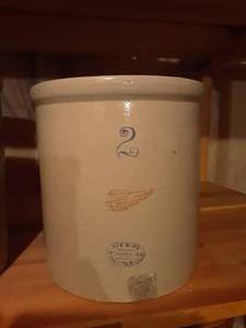 lot 171 image: 2-Gallon Red Wing Crock