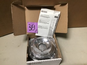 lot 38 image: Classic 1-Handle Tub and Shower Faucet Trim Kit in Chrome (Valve Not Included)