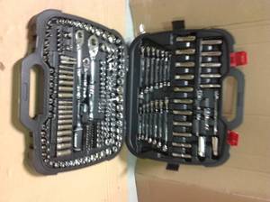 lot 14 image: HUSKY 14 in., 38 in. and 12 in. Drive Mechanics Tool Set (230-Piece) SEE PICS