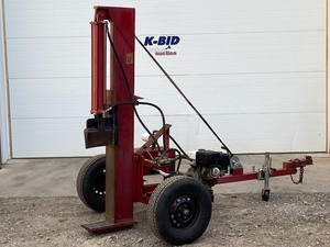 lot 1 image: Towable Hydraulic Wood Splitter