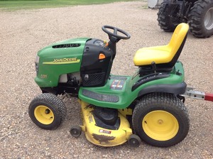 lot 3 image: John Deere L120 Automatic 48 Deck Lawnmower