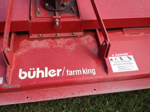 lot 9 image: Buhler Farm King 7 Finishing Mower