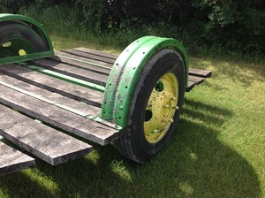 lot 14 image: Heavy Duty Trailer