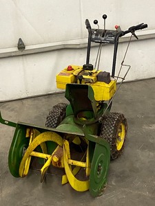 lot 34 image: John Deere 826 Snow Blower