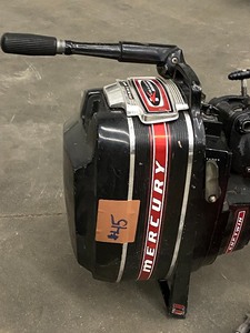 lot 45 image: Mercury 6HP Outboard Boat Motor