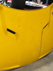 lot 25 image: Factory 2012 Dodge Challenger Yellow-Jacket Hood