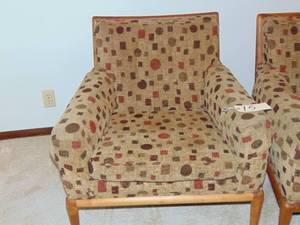lot 15 image: Set of 2 Vintage Robsjohn-Gibbings Lounge Chairs Classic Mid Century by Widdicomb