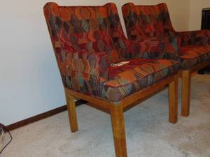 lot 94 image: Pair of John Widdicomb Furniture chairs magnificient colors