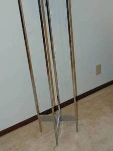 lot 107 image: Floor lamp 68 x 12  very useful and practical