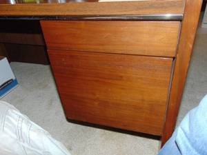 lot 125 image: Kimball Furniture Office desk 66 x 60