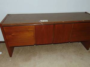 lot 179 image: Vintage  Kimball Furniture  walnut Credenza