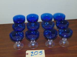 lot 205 image: Set of 12 Vintage champagnedessert cobalt blue tops