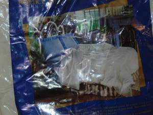 lot 209 image: Regency white goose down comforter fullqueen new