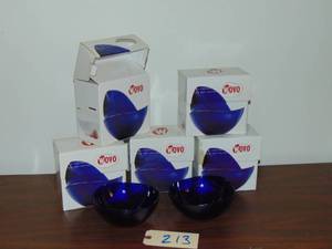 lot 213 image: 10 cobalt blue Wovo bowls