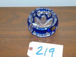 lot 219 image: Belgian glass ash tray