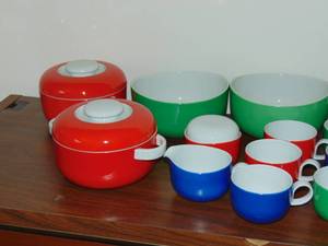 lot 314 image: 42  Pieces Harmony Block  china by Vista Alegre made in Portugal