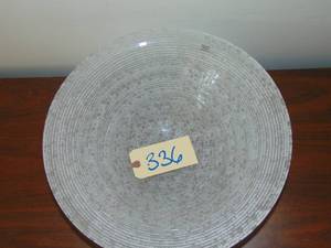 lot 336 image: Japanese Sasaki Crystal bowl hand crafted Mint